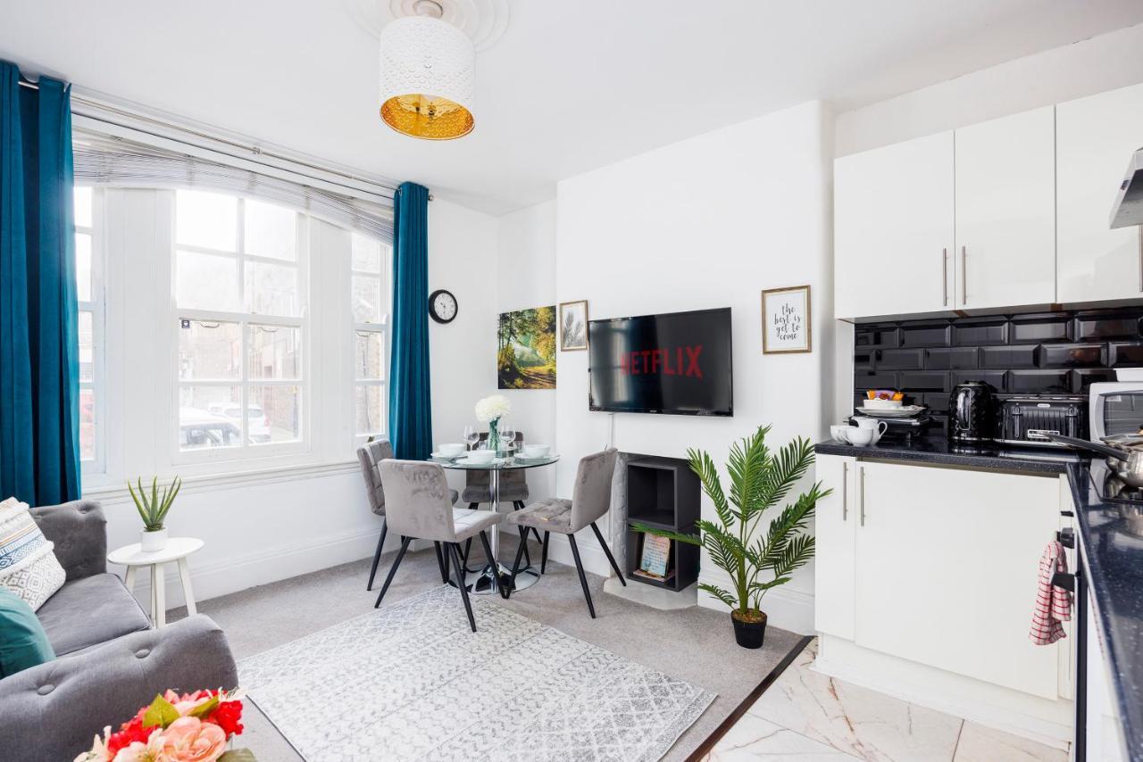 2 Bed Apartment Londyn Zewnętrze zdjęcie